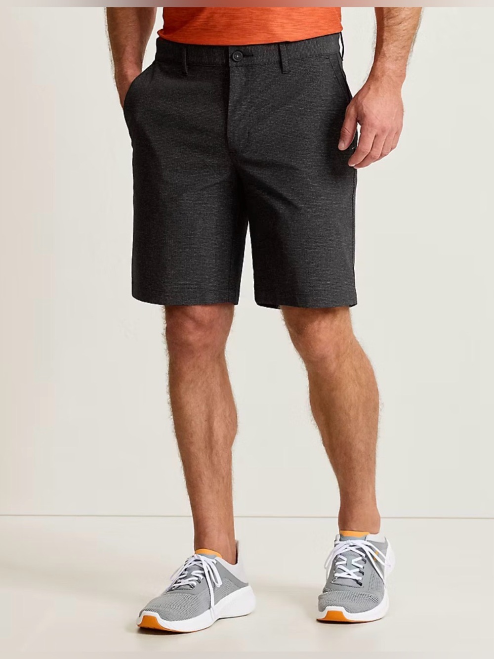 Tommy Bahama Chip Shot Shorts Men’s 50RG Dark Gray Stretchy Moisture Wicking EUC